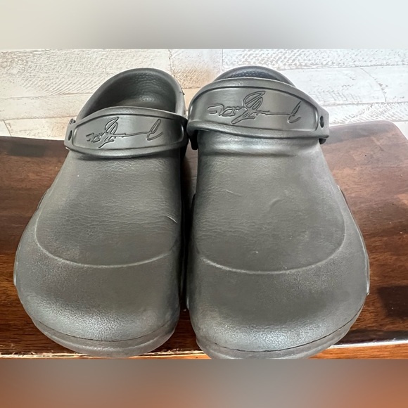 Crocs MARIO Batali Bistro Chef, Nurse Work Clogs Mens 6, Women's 8 - Picture 3 of 8